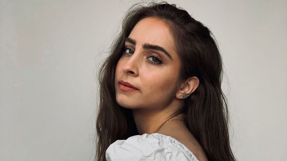 Олимпийска шампионка от ансамбъла ще пише книга