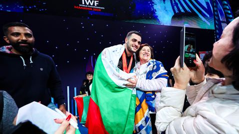 Изключителен! Карлос Насар с по-добър резултат от шампиони в горните 2 категории