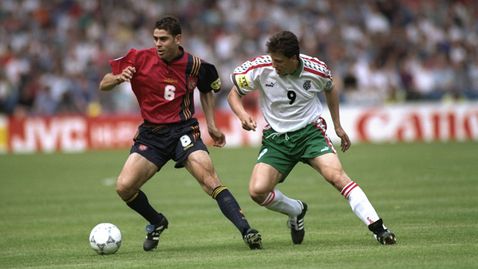 Валенсия търси фланелка на Любо Пенев