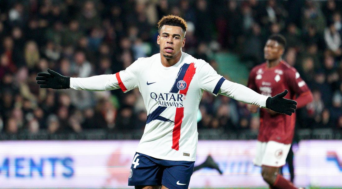 ПСЖ отново превзе върха с труден успех над последния