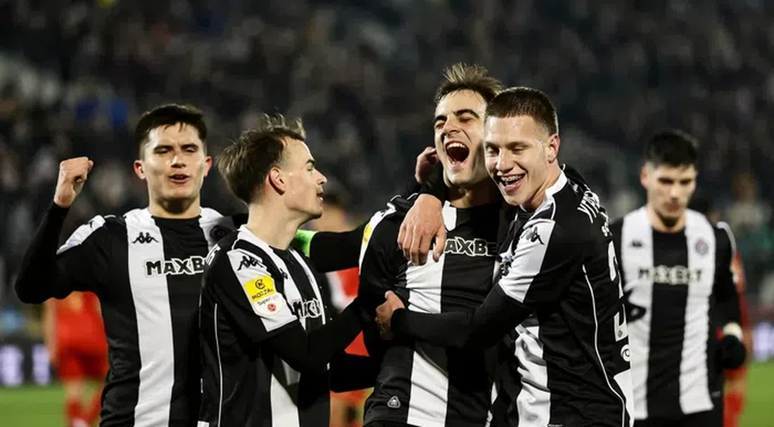 Партизан се откъсна на върха с трудна победа, Карабельов с жълт картон