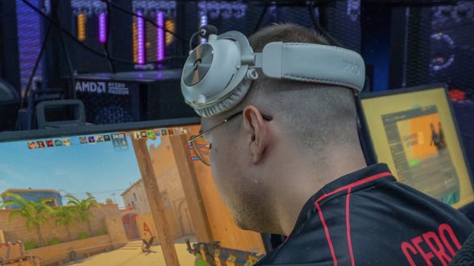 Отборът на 500 с Цветелин CeRq Димитров и Алекс Rainwaker