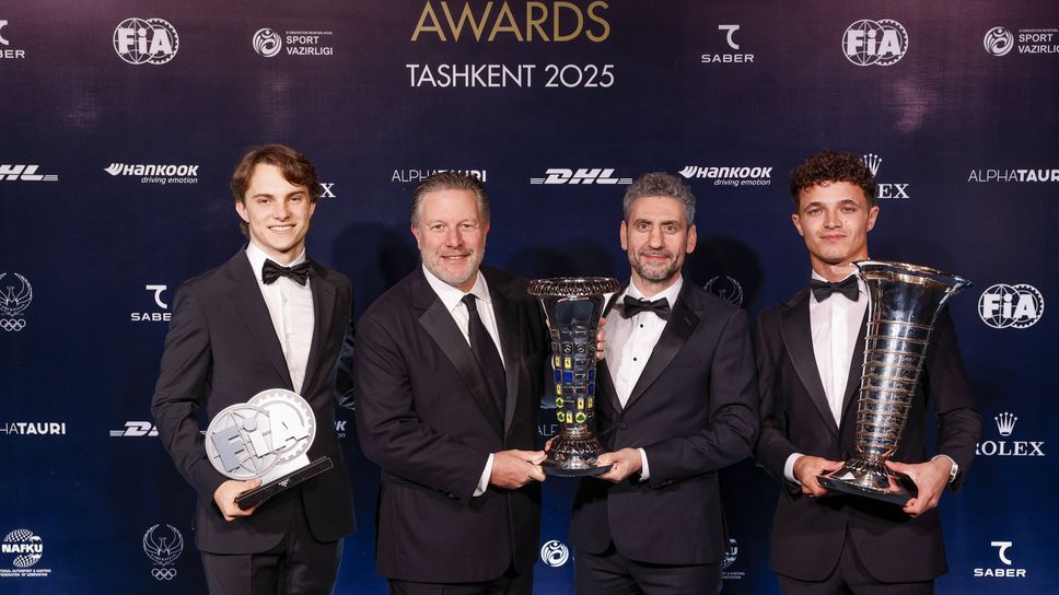 В Макларън ще продължат да използват папая правилата и през