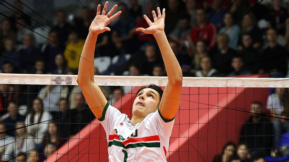 Световният вицешампион с България Симеон Николов и неговият отбор Локомотив