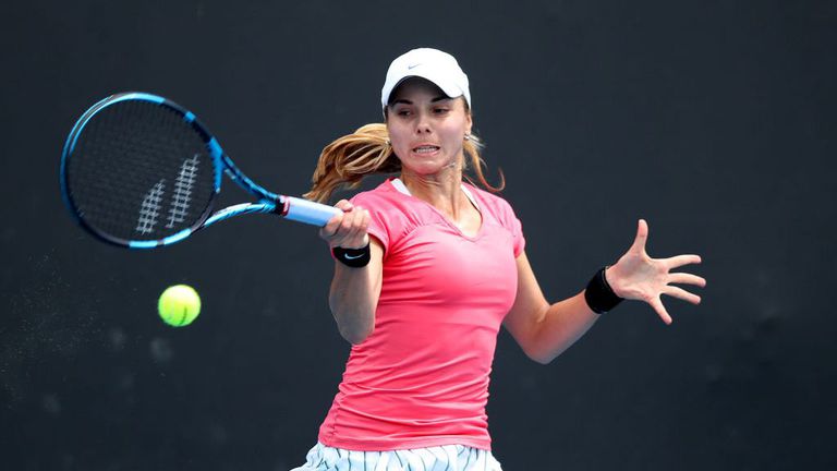 Най добрата българска тенисистка Виктория Томова отпадна във втория кръг на