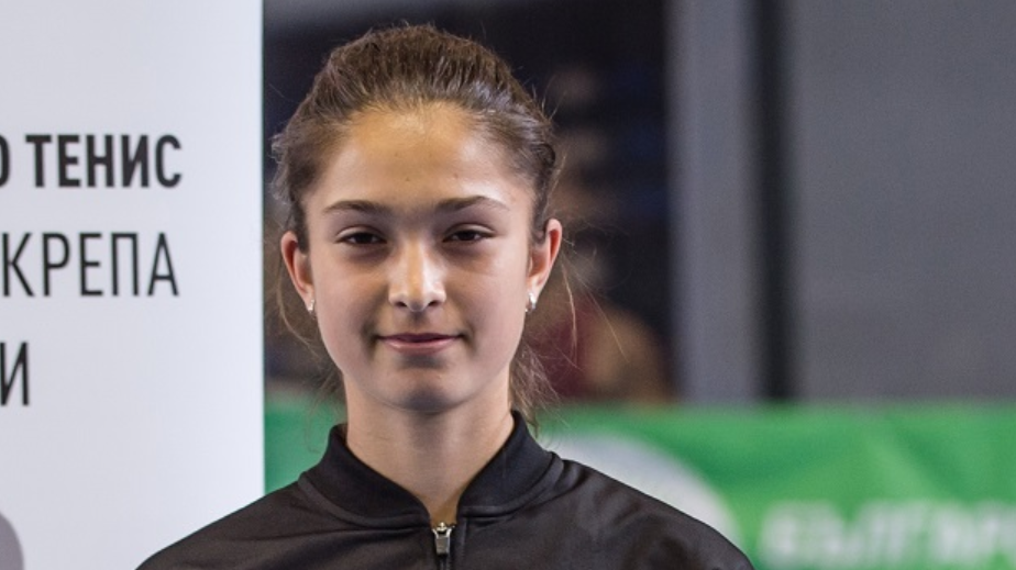 Цонева и Михайлова ще играят на четвъртфиналите в Анталия