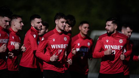 ЦСКА продължава да търси нов защитник