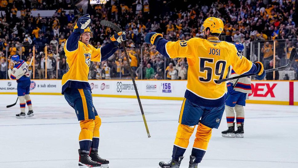 Конър МакДейвид даде две асистенции и продължи точковата си серия