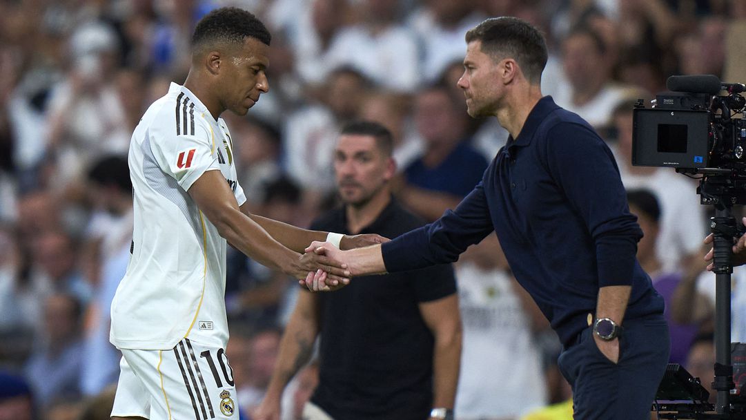 Мбапе играл срещу Барселона, за да спаси работата на Алонсо