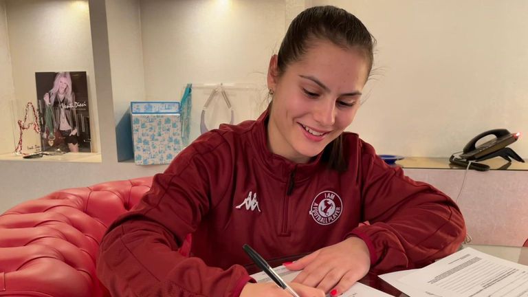 Един от най големите таланти в родния женски футбол – Димитра