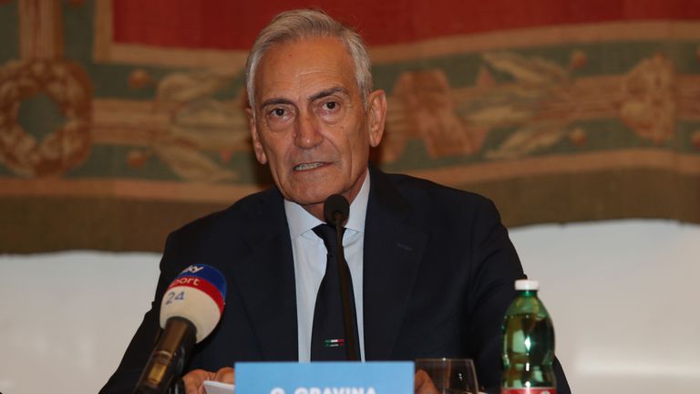  Гравина упорства за отсрочване на кръг от Серия 