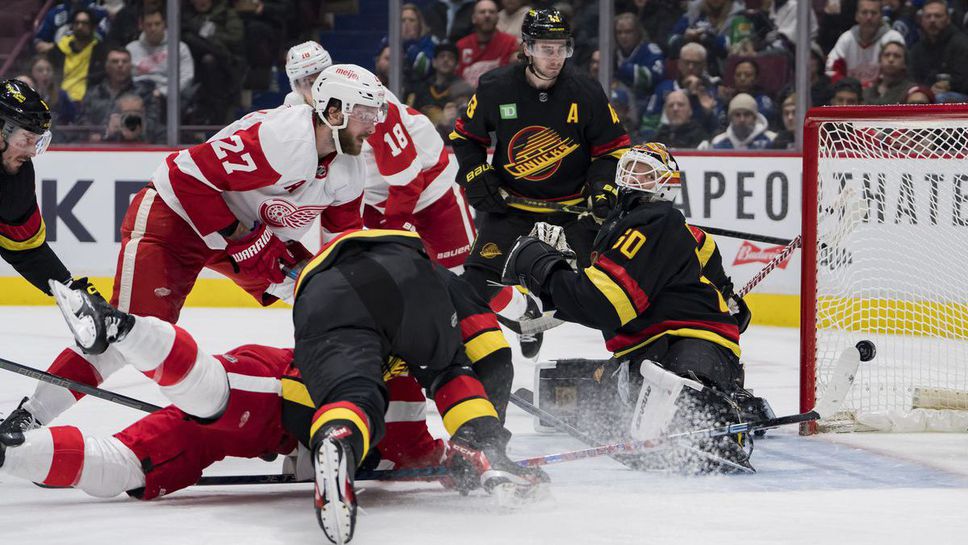 Детройт вкара шест гола на Ванкувър