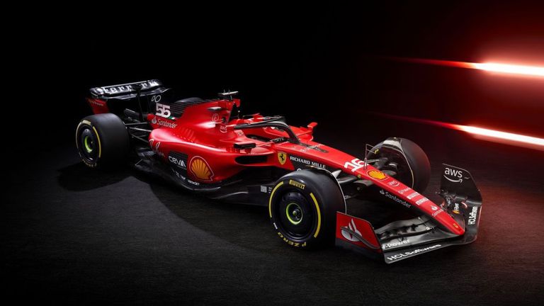 Ферари направи най пищното и зрелищно представяне на нов автомобил преди