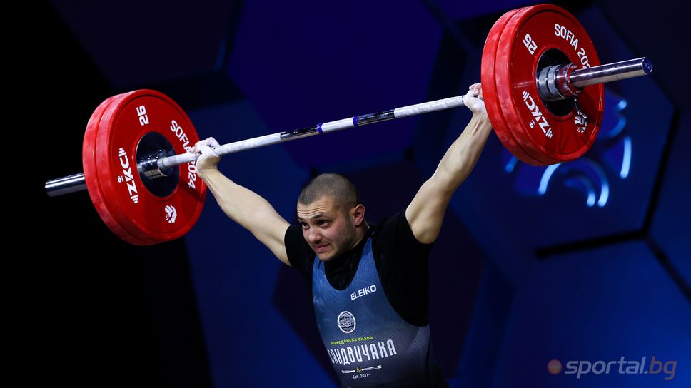 Още двама наши еврошампиони се отказаха от щангите