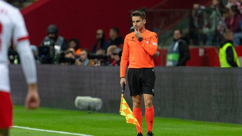 Помилваха единствения рефер, който е искал червен картон за влизането срещу Мбапе