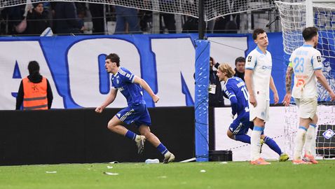 Марсилия изпусна Страсбург в добавеното време