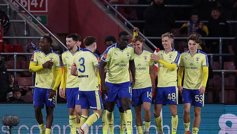 Саутхамптън продължи напред в ФА Къп след втори успех над Лестър за седмица