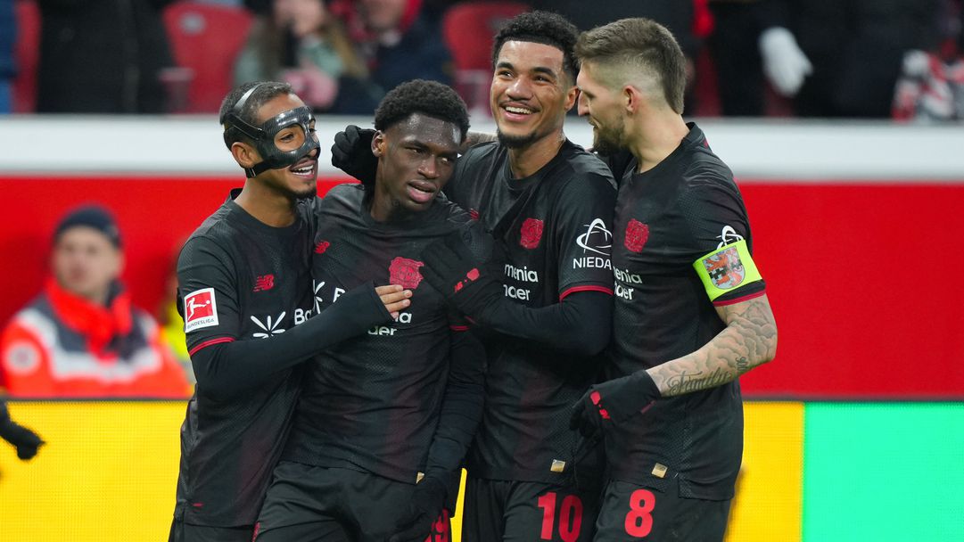 Леверкузен заби четири гола и влезе в топ 4