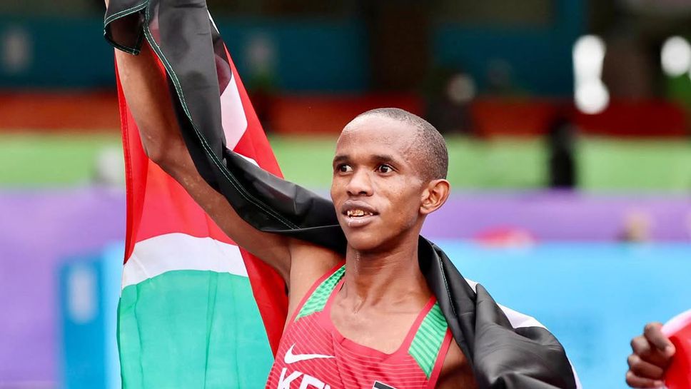 Световният шампион на 5000 метра за младежи под 20 години