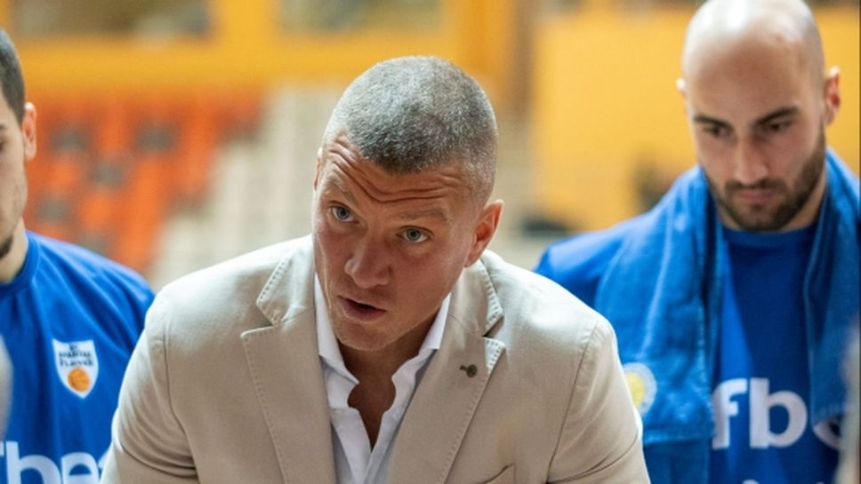 Александър Дяковски: Мачът свърши на полувремето