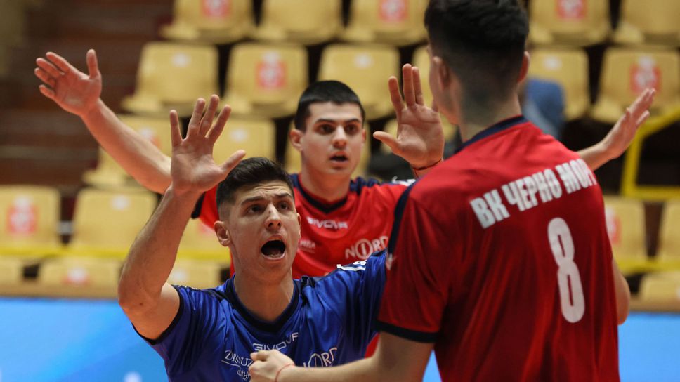 Черно море (Варна) на полуфинал във Висшата лига 🏐