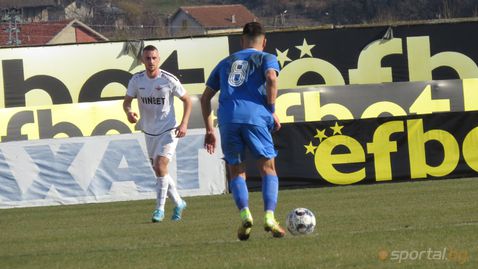  Монтана се спъна против 10 от Септември (Симитли) 