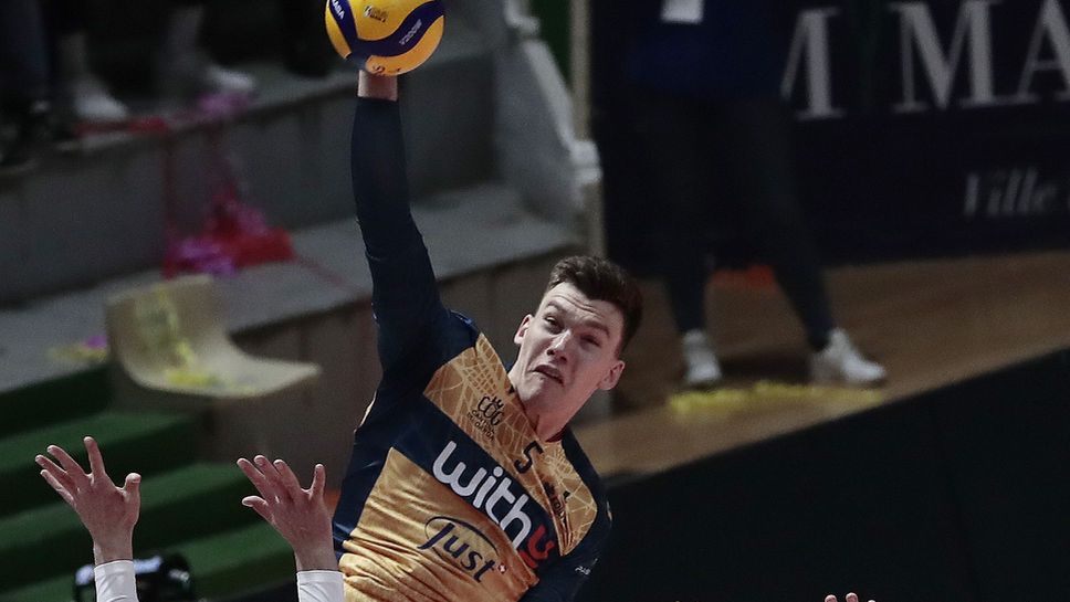 Максим Сапожков ще играе в Модена срещу 350 000 евро