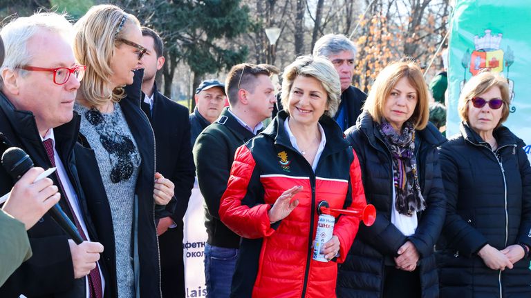 Министърът на младежта и спорта Весела Лечева даде старт на