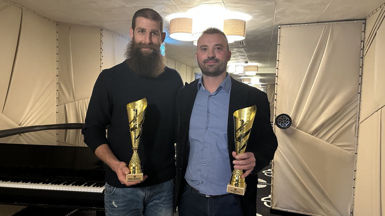 Спечелилият наградата за най добър треньор за 2022 година Людмил Хаджисотиров