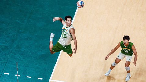 Кристиан Титрийски със 17 точки за победа №18 на Хавай в САЩ