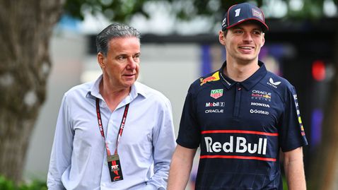 От Макларън отправили интересно запитване за Верстапен