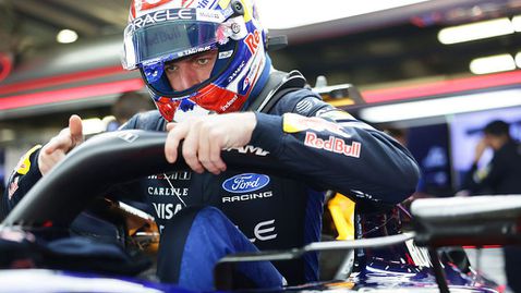 Шумахер: Верстапен да спре да хленчи и да помогне на Ред Бул