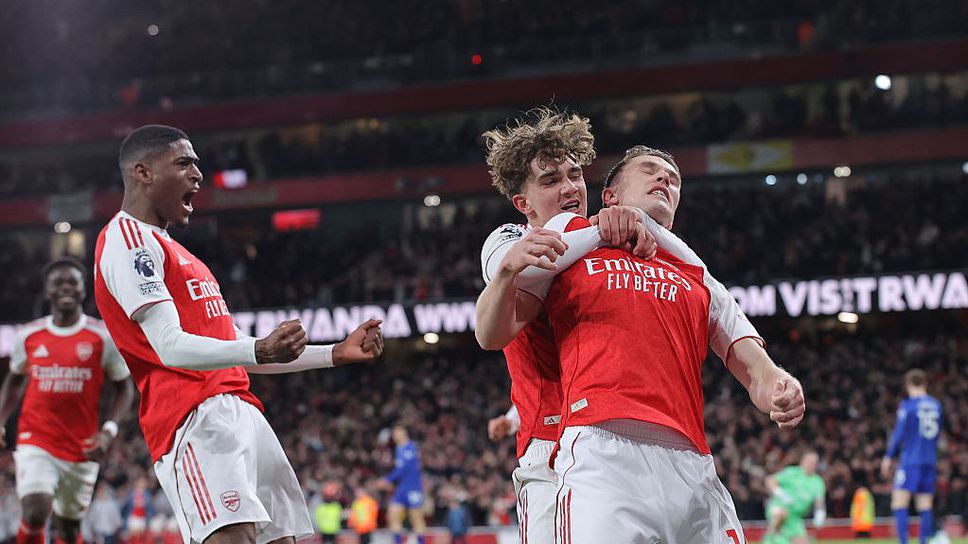 Тийнейджър вдъхнови Арсенал за късна победа над Евертън, "топчиите" дръпнаха с 10 точки на върха