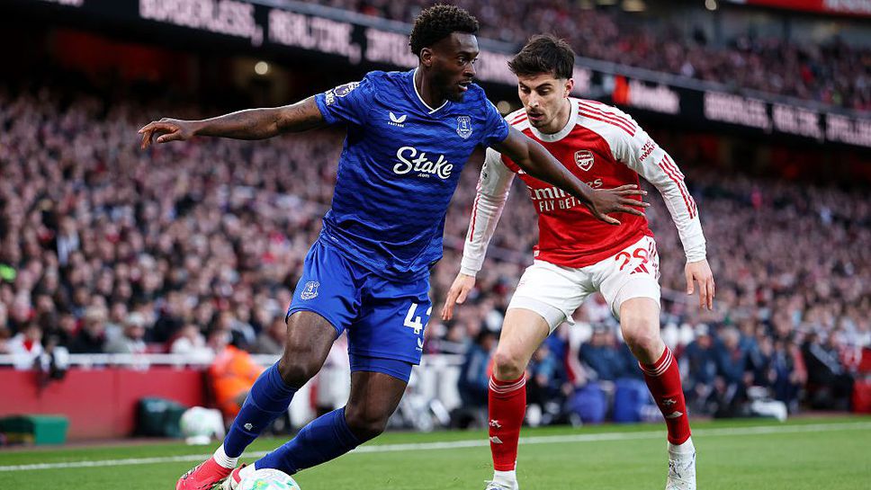 Арсенал 0:0 Евертън, важно спасяване на Рая