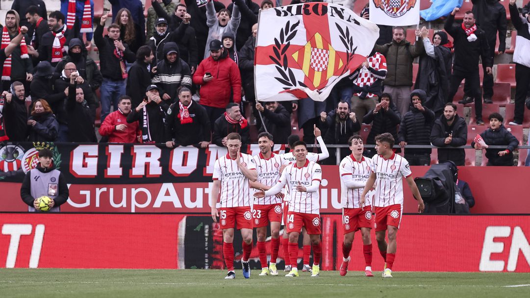 Жирона разби Атлетик Билбао и продължава да се отдалечава от опасната зона