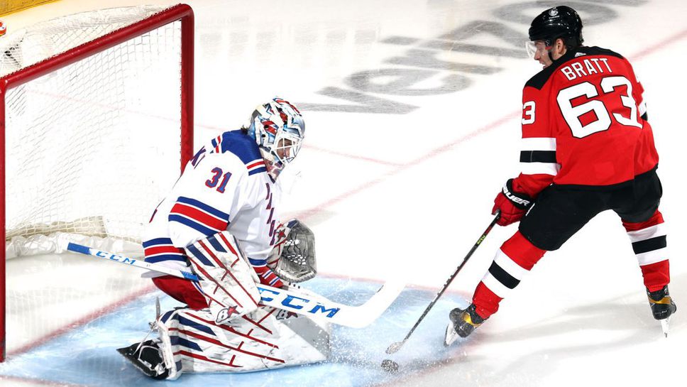 Шестьоркин с първи “шътаут" в НХЛ, Нешвил разгроми Тампа Бей