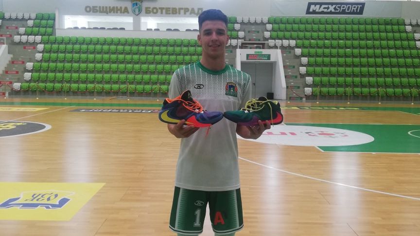 Балкан се включи в благотворителна акция за 4-годишно болно дете