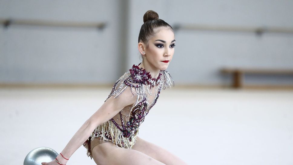 Никол Тодорова поведе в класирането при девойки старша възраст на турнира "Жулиета Шишманова"