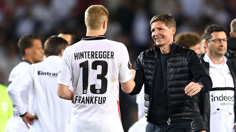  Това е страст, която не може да се купи с пари, съобщи треньорът на Айнтрахт 