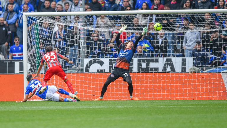 Кремонезе постигна втора поредна победа в Серия А и си