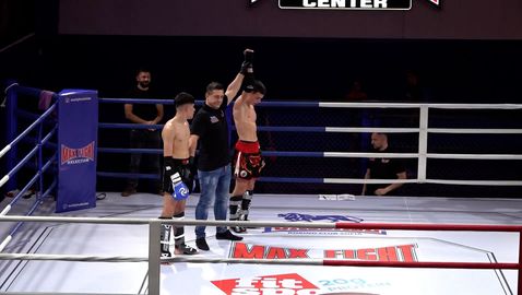 Младият Александър Костов отстъпи пред Виктор Димитров на Max Fight Selection