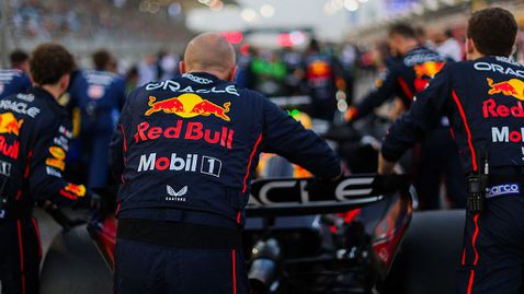 Хорнър: Има още 20 състезания, имаме проблеми