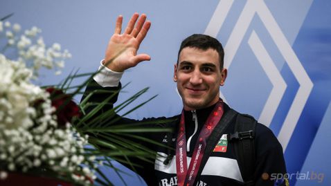 Четирима българи стартират в първия ден на Европейското по борба в Тирана