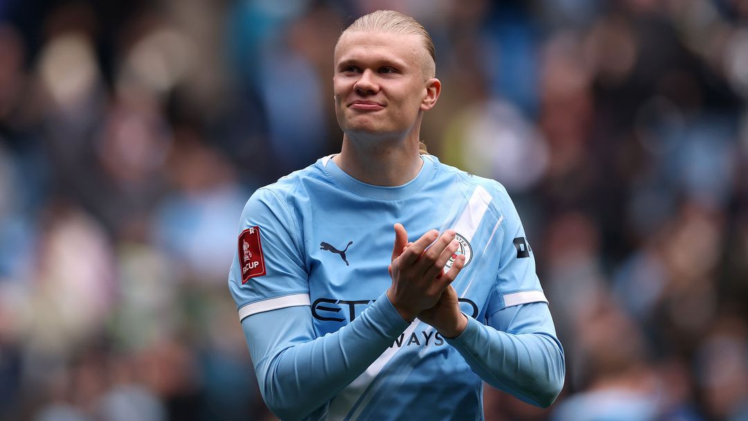 Холанд се зарадва на загубата на Юнайтед срещу Лийдс