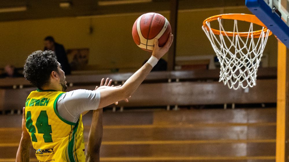 Шумен се връща в зала "Младост" за мача с Черно море