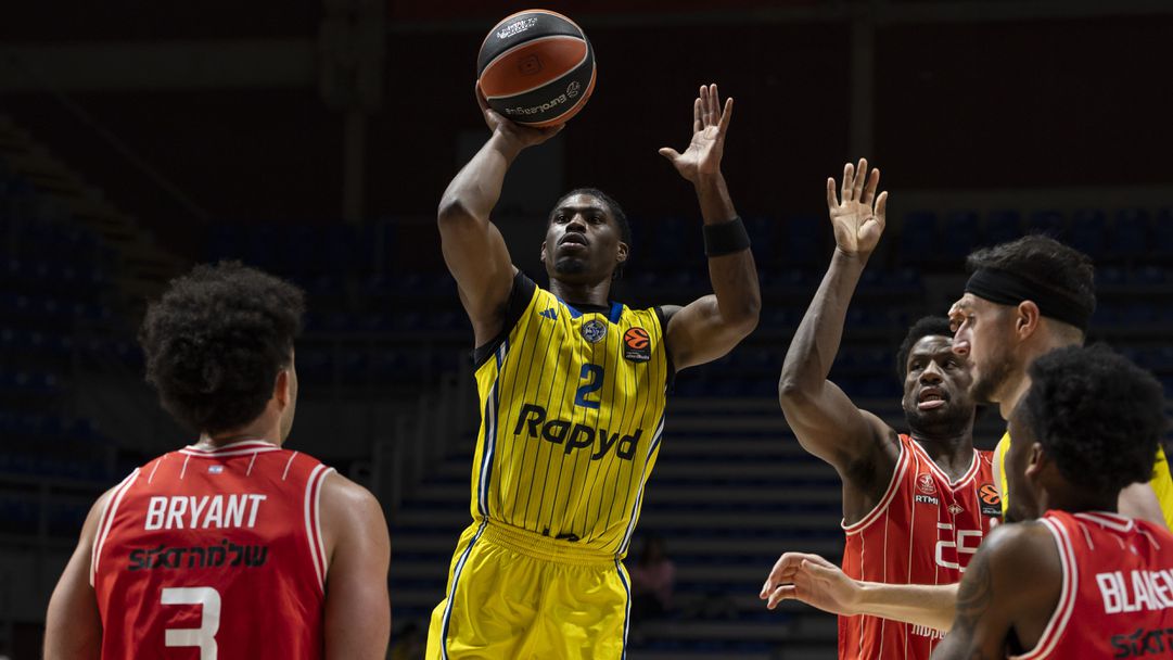 Панатинайкос се прицели в играч на Макаби