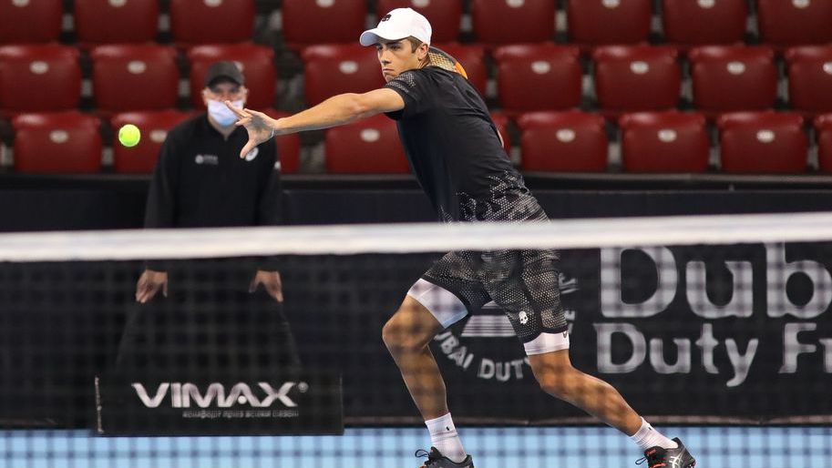 Националът на България за Купа Дейвис Александър Донски отпадна във