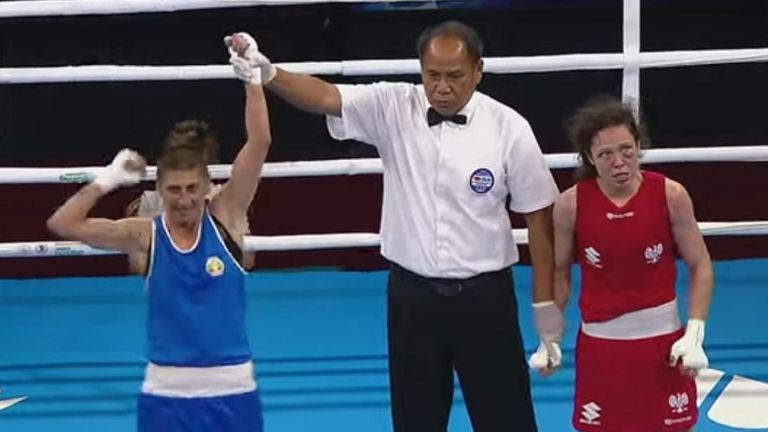Севда Асенова на победа от медал в Истанбул