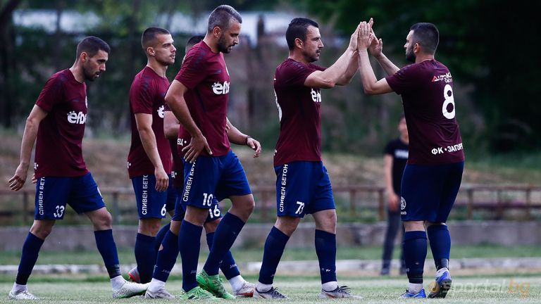 Загорец Нова Загора  спечели у дома с 3 0 срещу едноименния тим