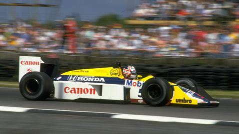  Зак Браун ще кара болид на Менсъл на „ Силвърстоун “ 